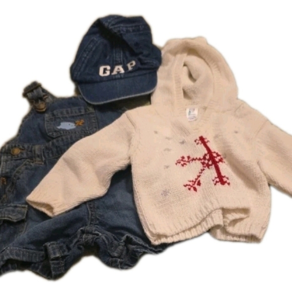 GAP Other - 🏝️ Boys' Lot of 3 Items Baby Gap Overalls Sweater Cap 3-6m